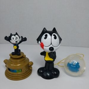 Vintage 90s Felix The Cat Fish in Ball Catch Toy and Felix the Cat Trophy Toy